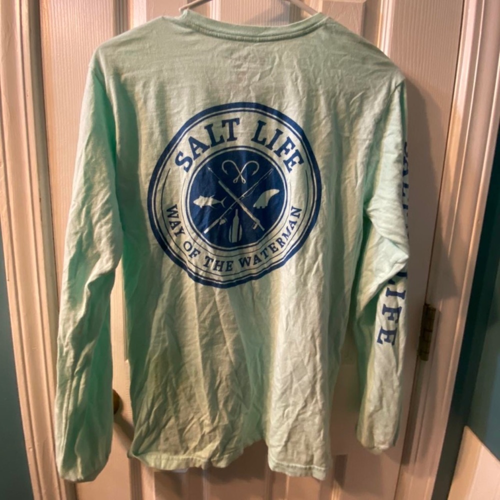 BABY BLUE SALT LIFE LING SLEEVE SHIRT